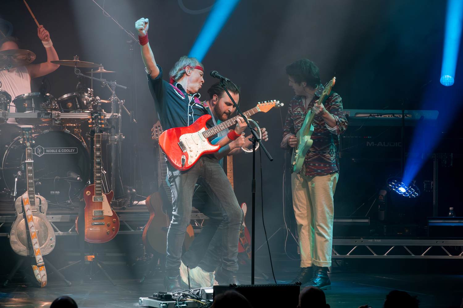 Money-For-Nothing-(Dire-Straits-Tribute)-(71)-entertainers